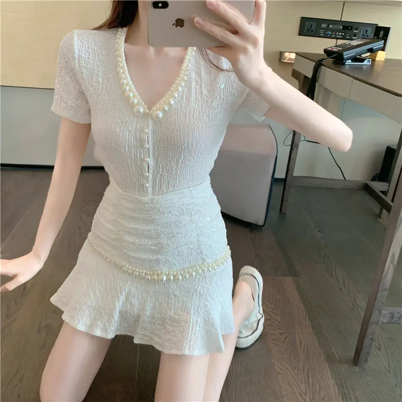 Fashion Vintage Two-Piece Set - V-Neck Top & A-Line Skirt